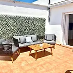 Panorama Seaviews - Eaw Homes Apartment